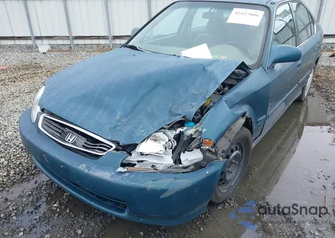 1998 Honda Civic Lx из США, поврежденный, VIN 2HGEJ6679WH539149